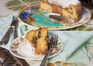 Fig Walnut Streusel Cake #cake #dessert from Jellibean Journals