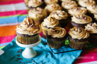 Failproof Chocolate Peanut Butter Cupcakes | Jellibeanjournals.com