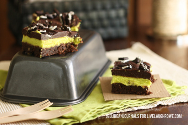 Thin Mint Brownies for Two | Jellibeanjournals.com