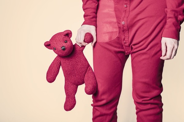 Sleep in (even if your kids are early birds!) | jellibeanjournals.com