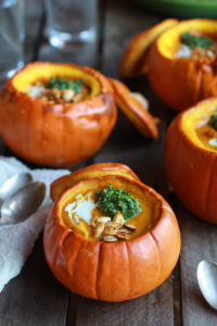 Roasted-Garlic-Sage-Pesto-Pumpkin-Soup-with-Spicy-Fried-Pumpkin-Seeds